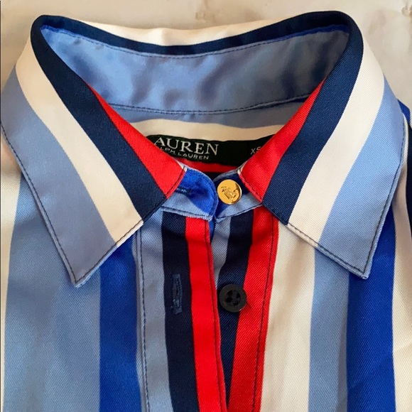 Ralph Lauren Button sown shirt. - Picture 5 of 6